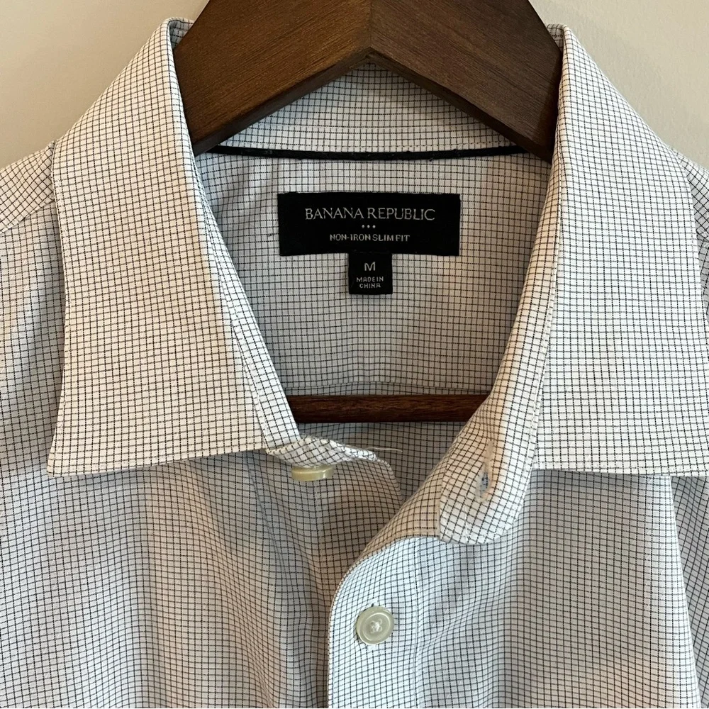 Banana Republic Men’s Blue Check Non Iron Slim Fit Long Sleeve M